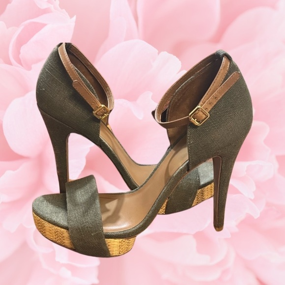Tory Burch ‘Amina’ High Heel Sandals In Olive, Size US 10M, No Box - Picture 1 of 16